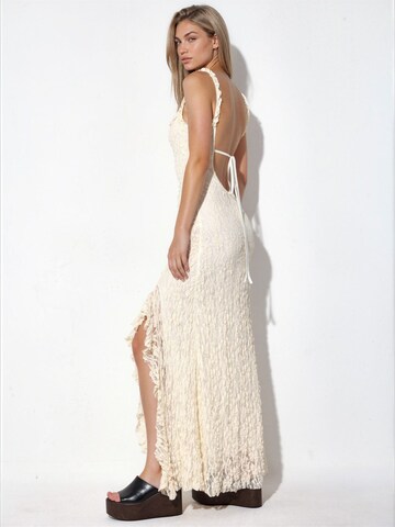 Hiccup Kleid in Beige