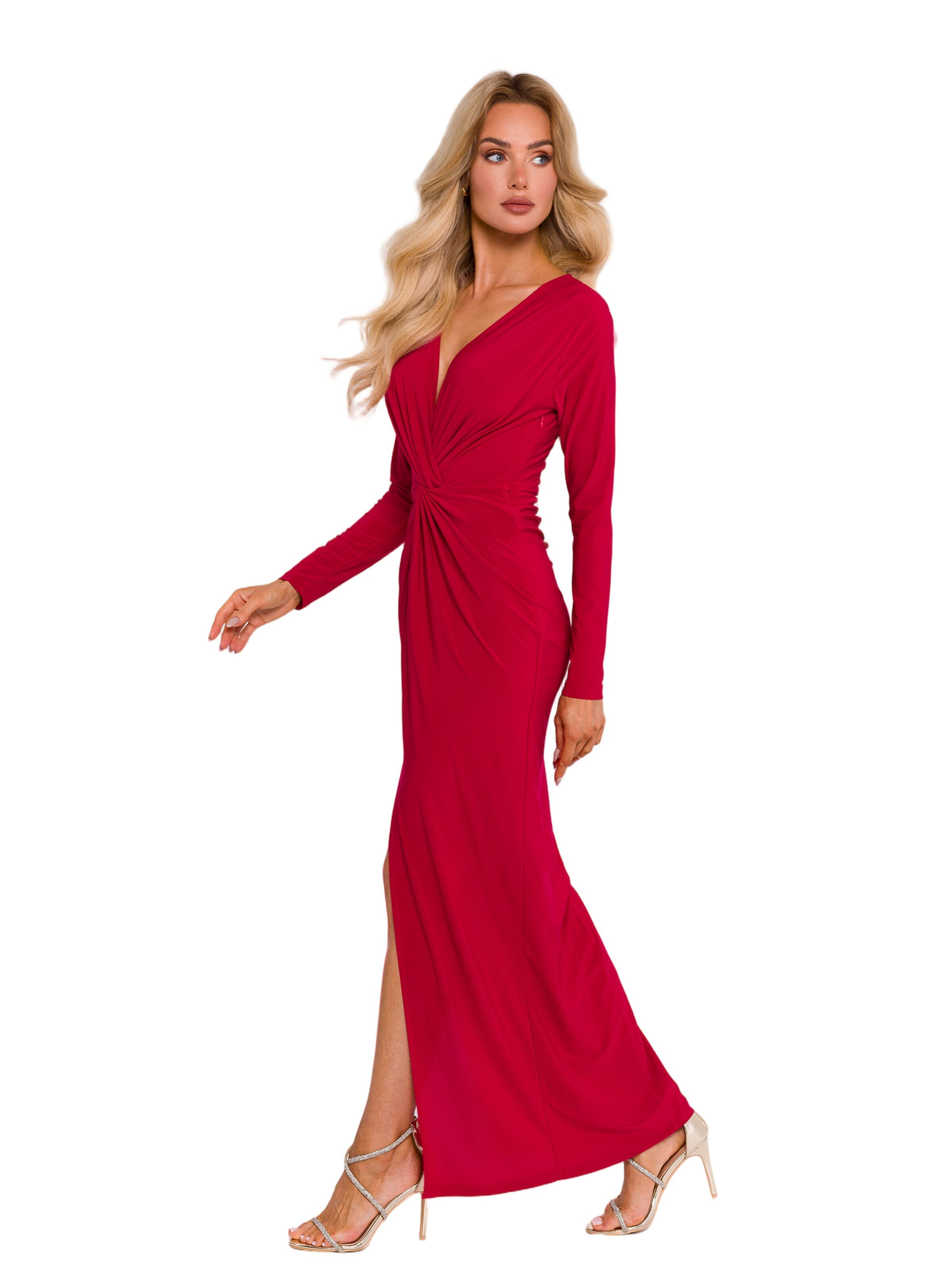 Rochie de la made of emotion pe roșu