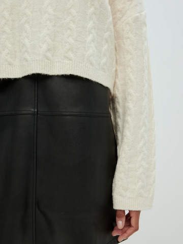EDITED Sweter 'Yella' w kolorze beżowy