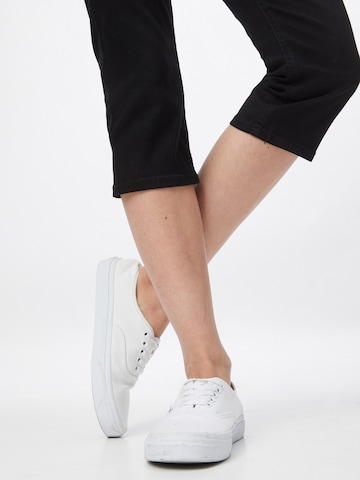 ESPRIT Skinny Džíny – černá