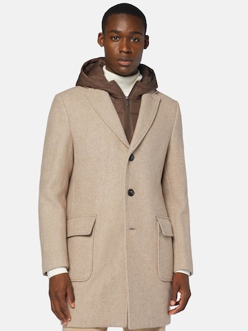 Boggi Milano Winter Coat in Brown: front