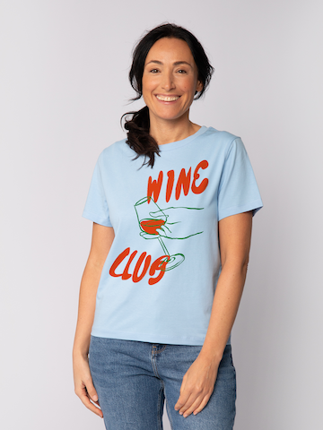 Watapparel Shirt 'Wine Club' in Blauw: voorkant