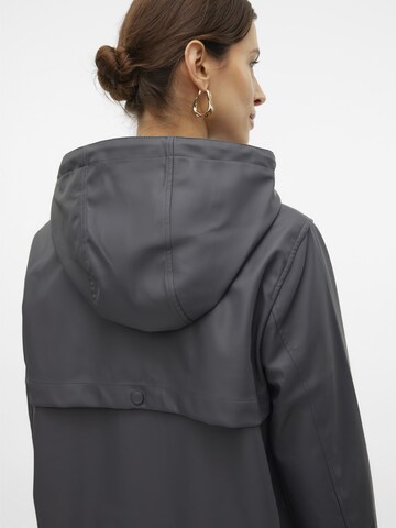 VERO MODA Between-Season Jacket in Grey