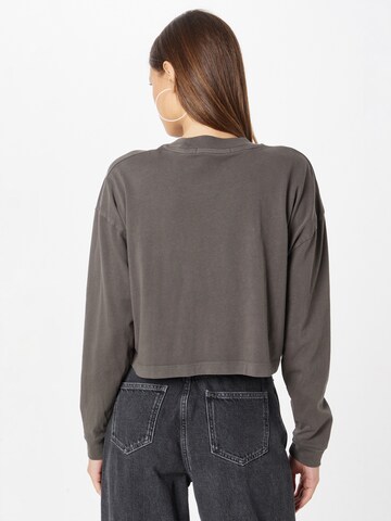 Sweat-shirt Calvin Klein Jeans en gris