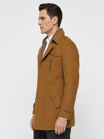 YOUTHUP Winter Coat in Brown