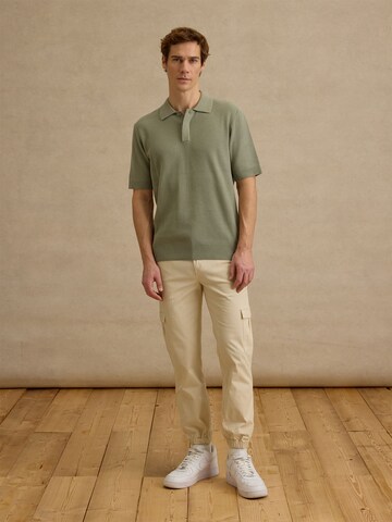 DAN FOX APPAREL Футболка 'Mailo' в Зеленый