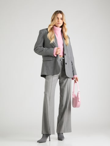 Rich & Royal - Perna larga Calças em cinzento