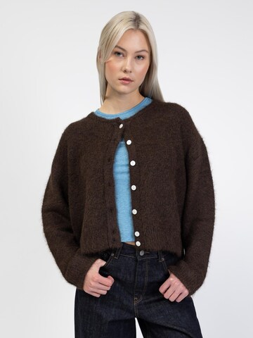 BROKE + SCHÖN Strickjacke 'Weiche lockere Strickjacke'‌‌‌‌ in Braun: Vorderseite