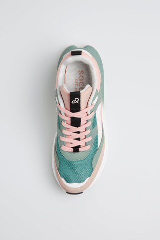 Soccx Sneakers in Pink