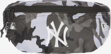 NEW ERA Fanny Pack 'MLB New York Yankees' in Grey: front