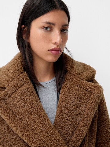 Cappotto di mezza stagione di Bershka in marrone