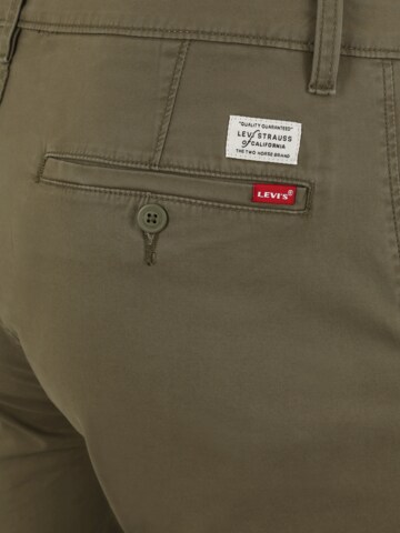 Effilé Pantalon chino 'XX Chino Taper Short II' LEVI'S ® en vert