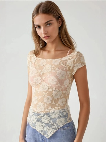 T-shirt 'Pika' Hiccup en beige : devant