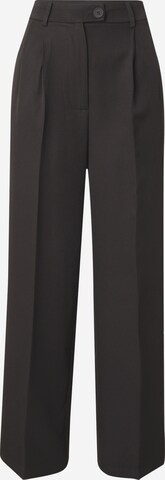 Dorothy Perkins Regular Pleat-front trousers in Black: front