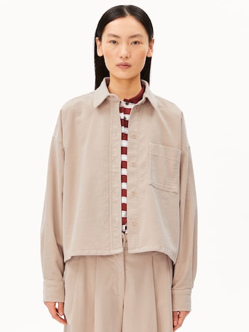 ARMEDANGELS Blouse in Beige: voorkant