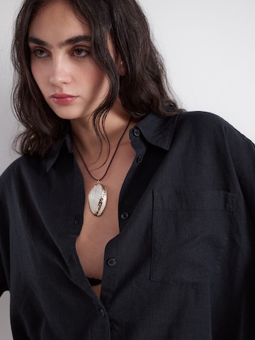 BALMOHK Bluse i sort