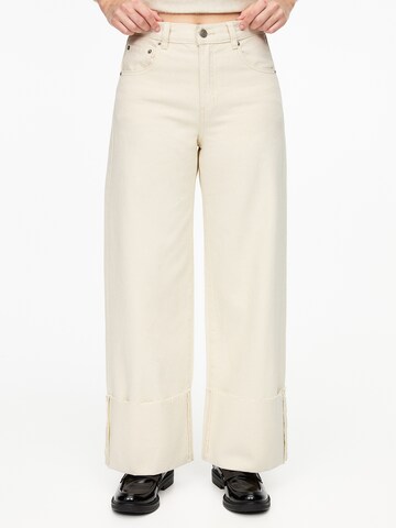 Pull&Bear Loosefit Jeans i beige: forside