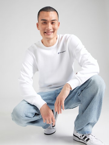 Champion Authentic Athletic Apparel Sweatshirt i vit: framsida