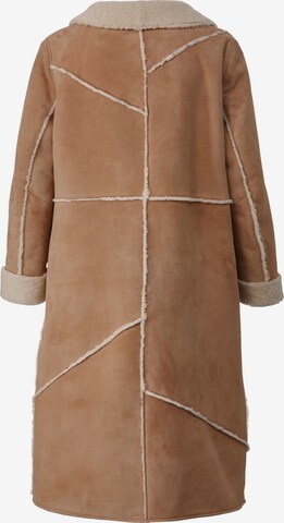 Sara Lindholm Winter Coat in Brown