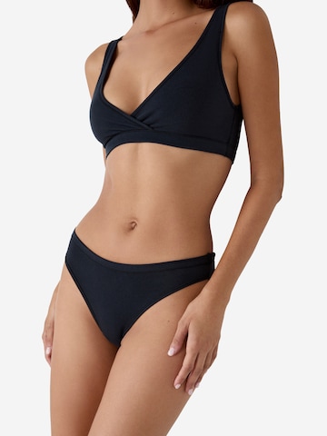 ETAM String 'COTON 360' in Schwarz