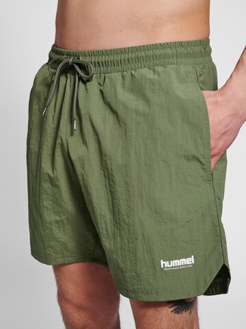 Hummel Regular Sporthose 'MARTY' in Grün