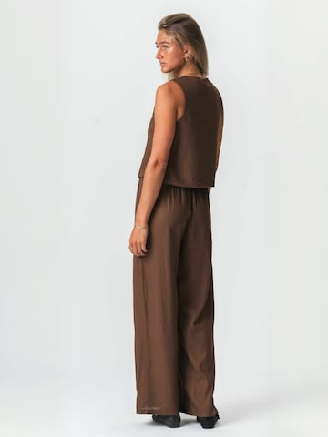 TEESHOPPEN Vest ' Hoer ' in Brown