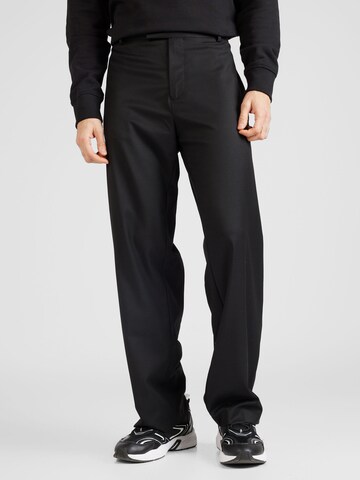 TOPMAN Regular Pants in Black: front