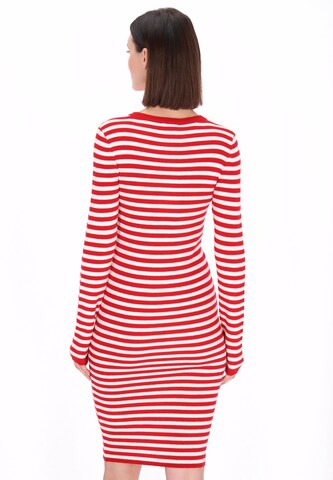 usha BLUE LABEL - Vestido de punto en rojo