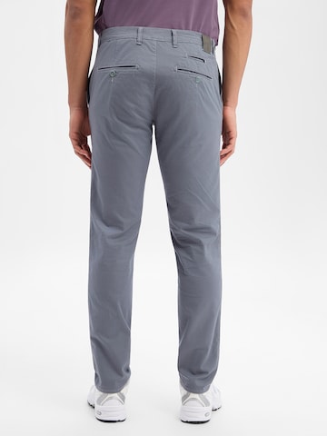 BRAX Regular Chino in Grijs