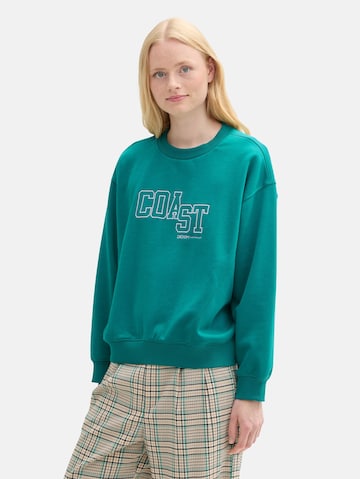 Sweat-shirt TOM TAILOR DENIM en vert : devant