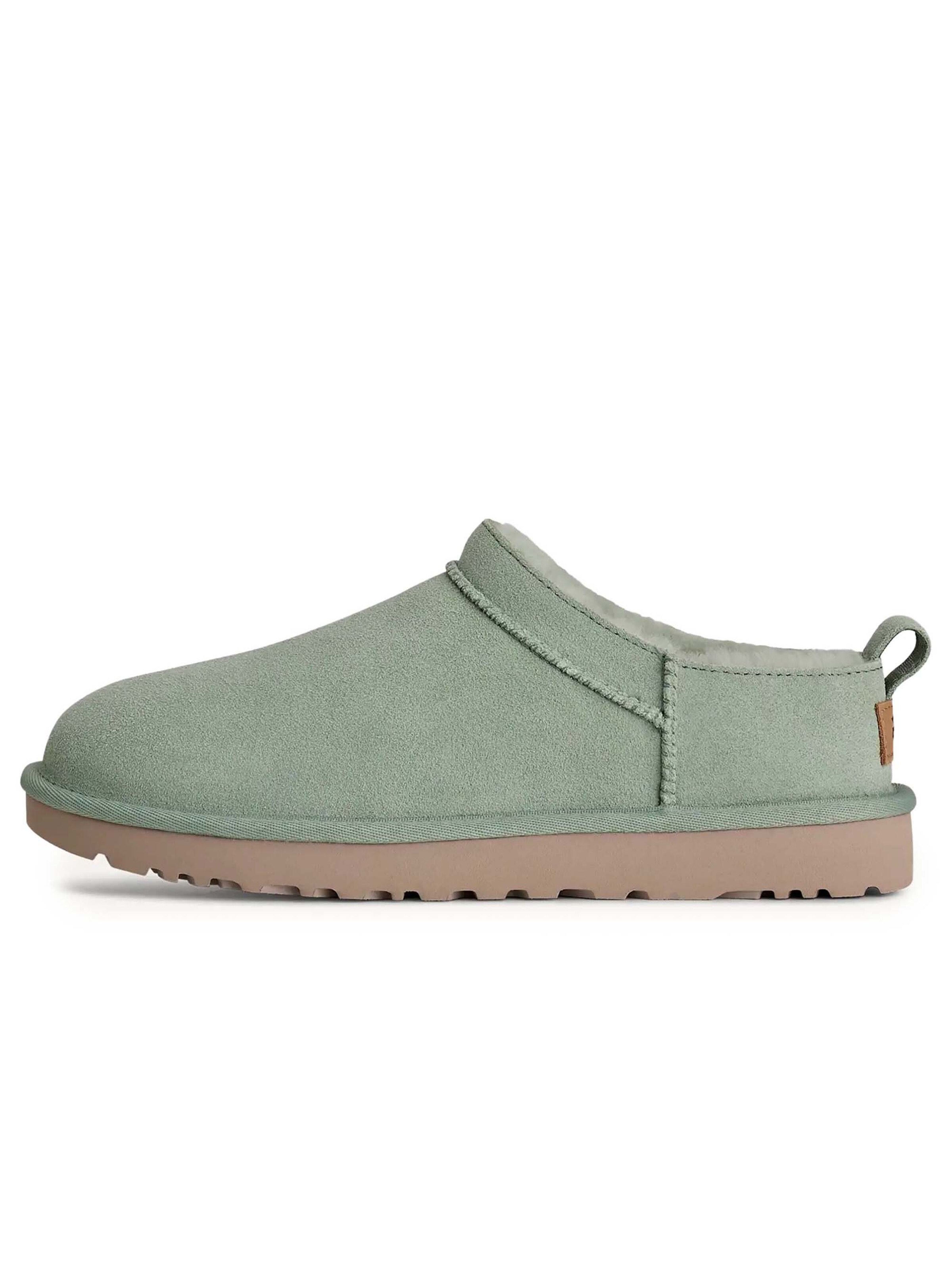 Chaussure basse 'Classic Micro' UGG en vert