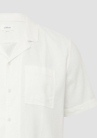 Fit confort Chemise s.Oliver en blanc