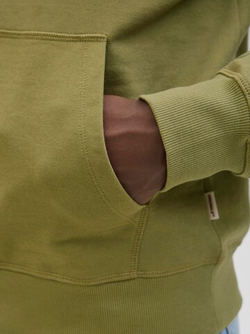 JACK & JONES Sweatshirt i grøn