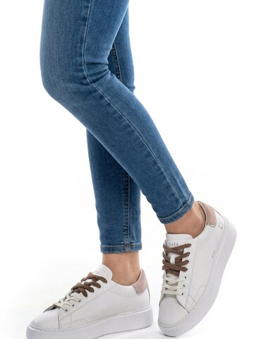Sneaker alta 'Sfera' di Date in bianco