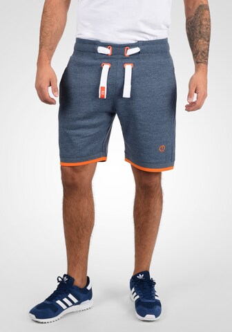 !Solid Regular Sweatshorts 'Benjamin' in Blau: predná strana