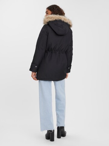 Parka d’hiver 'Storm' VERO MODA en noir