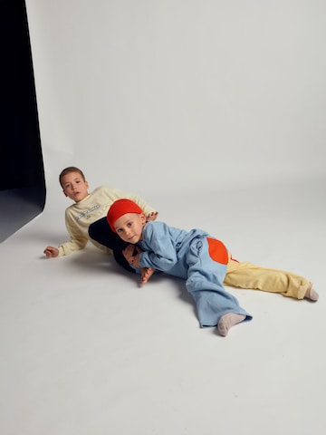 Maru + Bo Wide Leg Bukser 'TWO-TONE STRAIGHT LEG SWEATPANTS' i blå