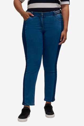 Ulla Popken Slimfit Jeans in Blauw: voorkant