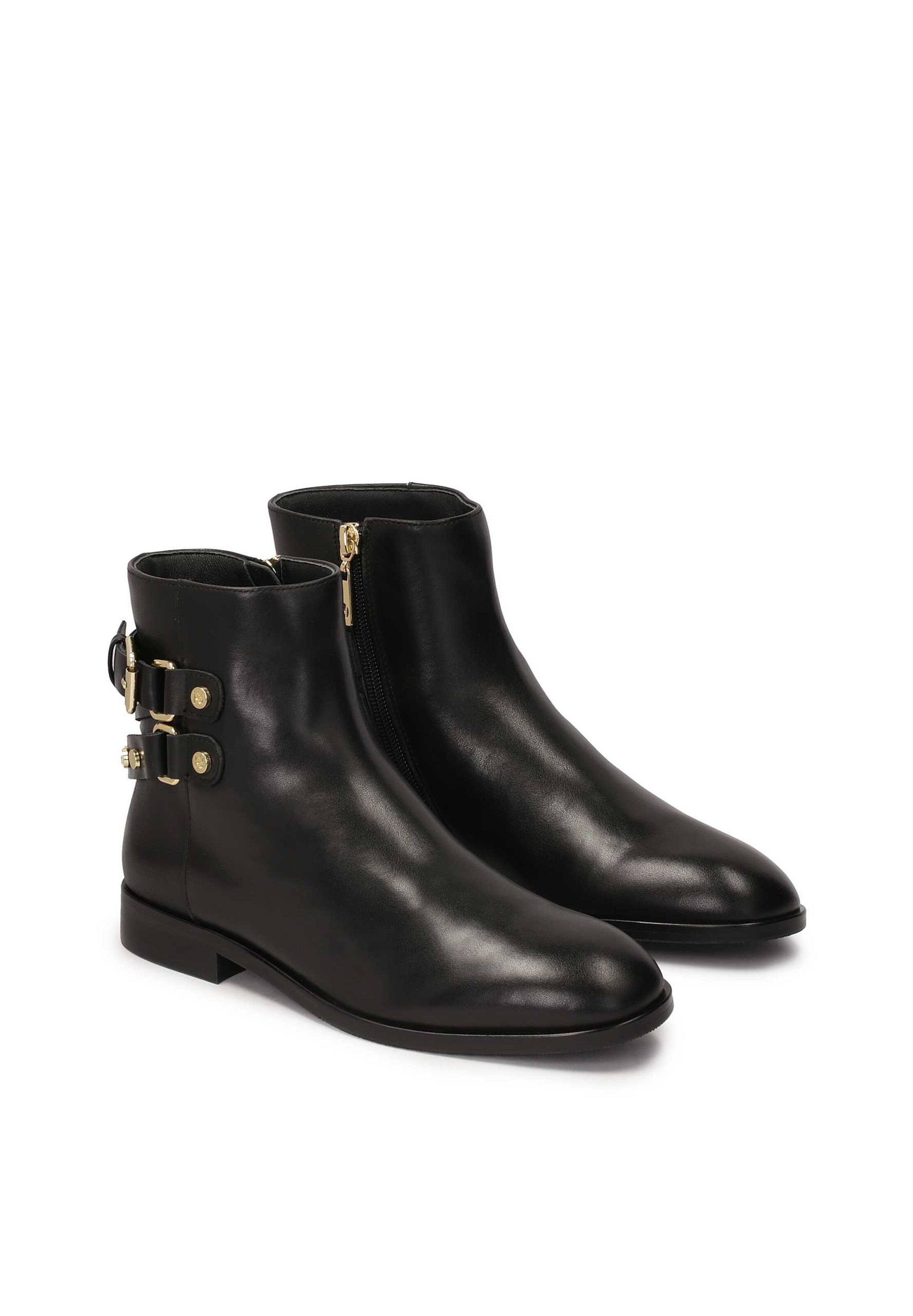 Kazar Nilkkurit värissä musta