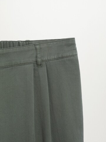 MANGO Zúžený Kalhoty se sklady v pase 'Newpepi' – zelená