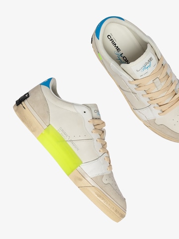 Sneaker bassa di Crime London in bianco