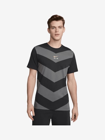 Nike SportswearTehnička sportska majica - siva boja: prednji dio