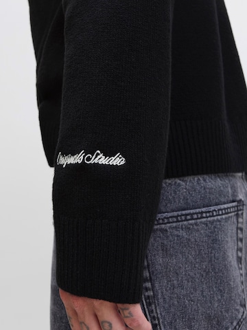 JACK & JONES Neulepaita 'JORNORREBRO' värissä musta