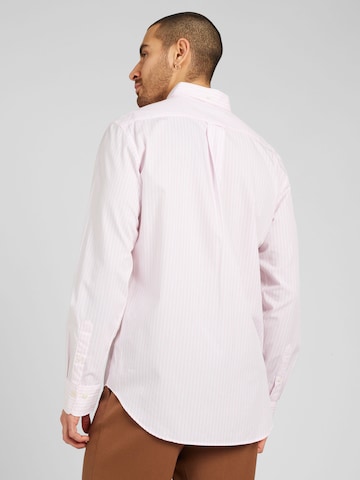 GANT Regular Fit Forretningsskjorte i pink
