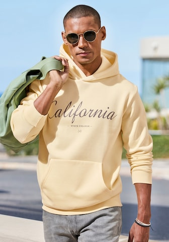 Sweat-shirt JOHN DEVIN en jaune : devant