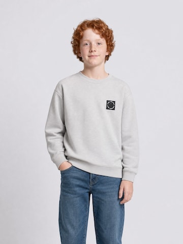Petrol Industries Sweatshirt in Grijs: voorkant
