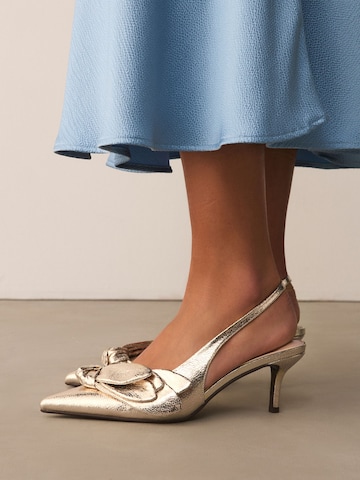 Next Slingback pumps 'Forever Comfort' in Gold
