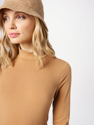 GAP Shirt in Brown