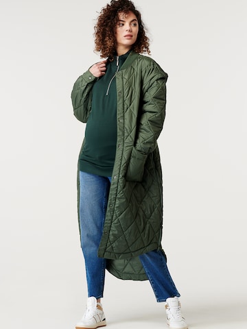 Supermom Between-Seasons Coat 'Box' in Green: front