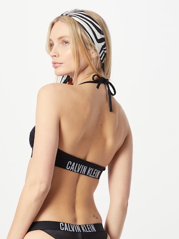 Calvin Klein Swimwear Bez ramienok Bikinový top - Čierna